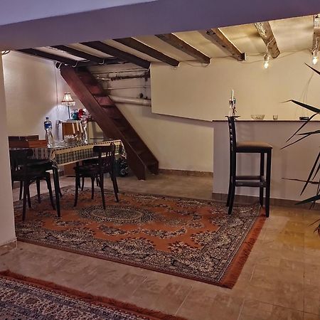 Guest House Prilep Bagian luar foto