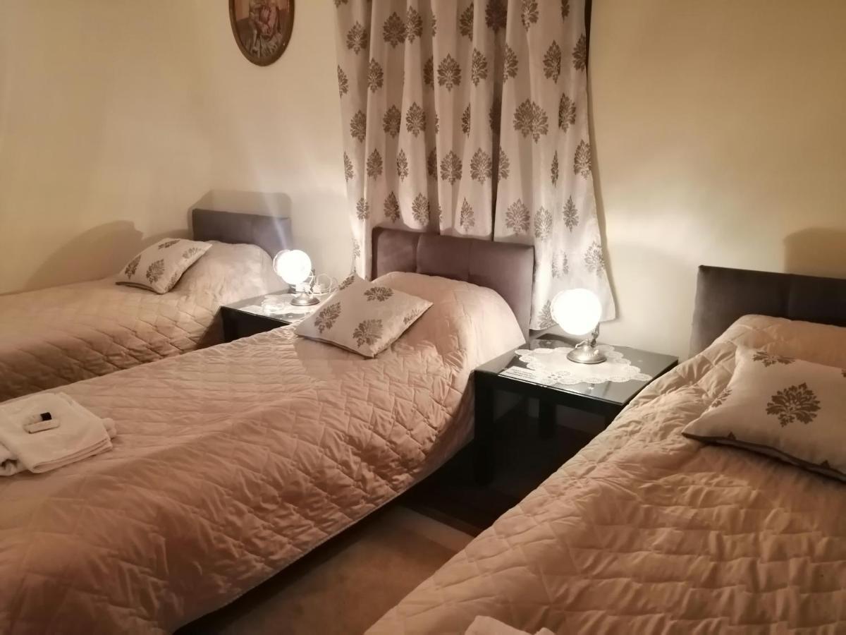 Guest House Prilep Bagian luar foto