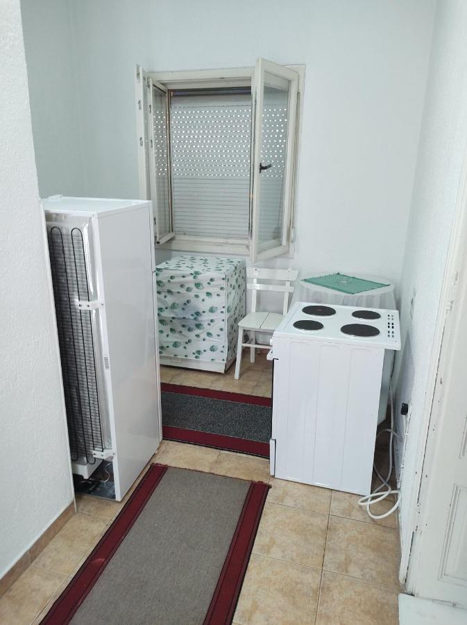 Guest House Prilep Bagian luar foto