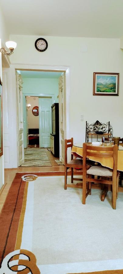 Guest House Prilep Bagian luar foto