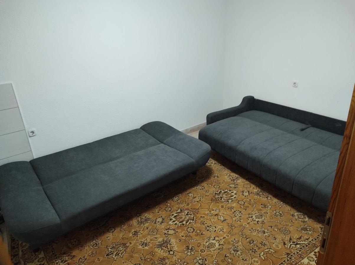 Guest House Prilep Bagian luar foto