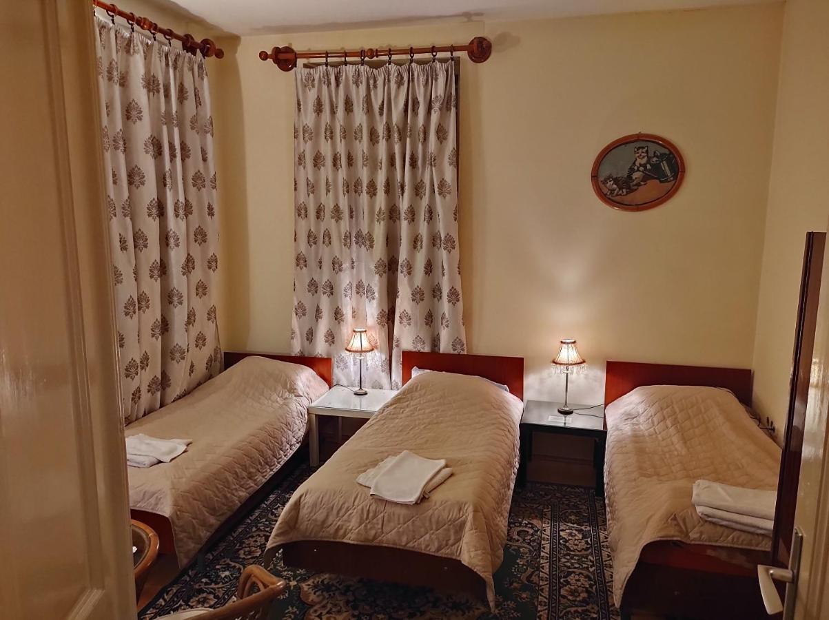 Guest House Prilep Bagian luar foto
